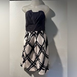 White House Black Market